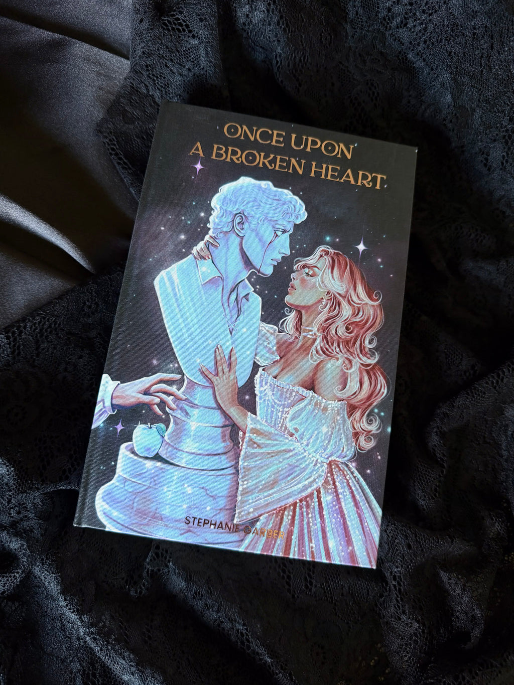 Once Upon a Broken Heart by Stephanie Garber ft art from Moony Draws