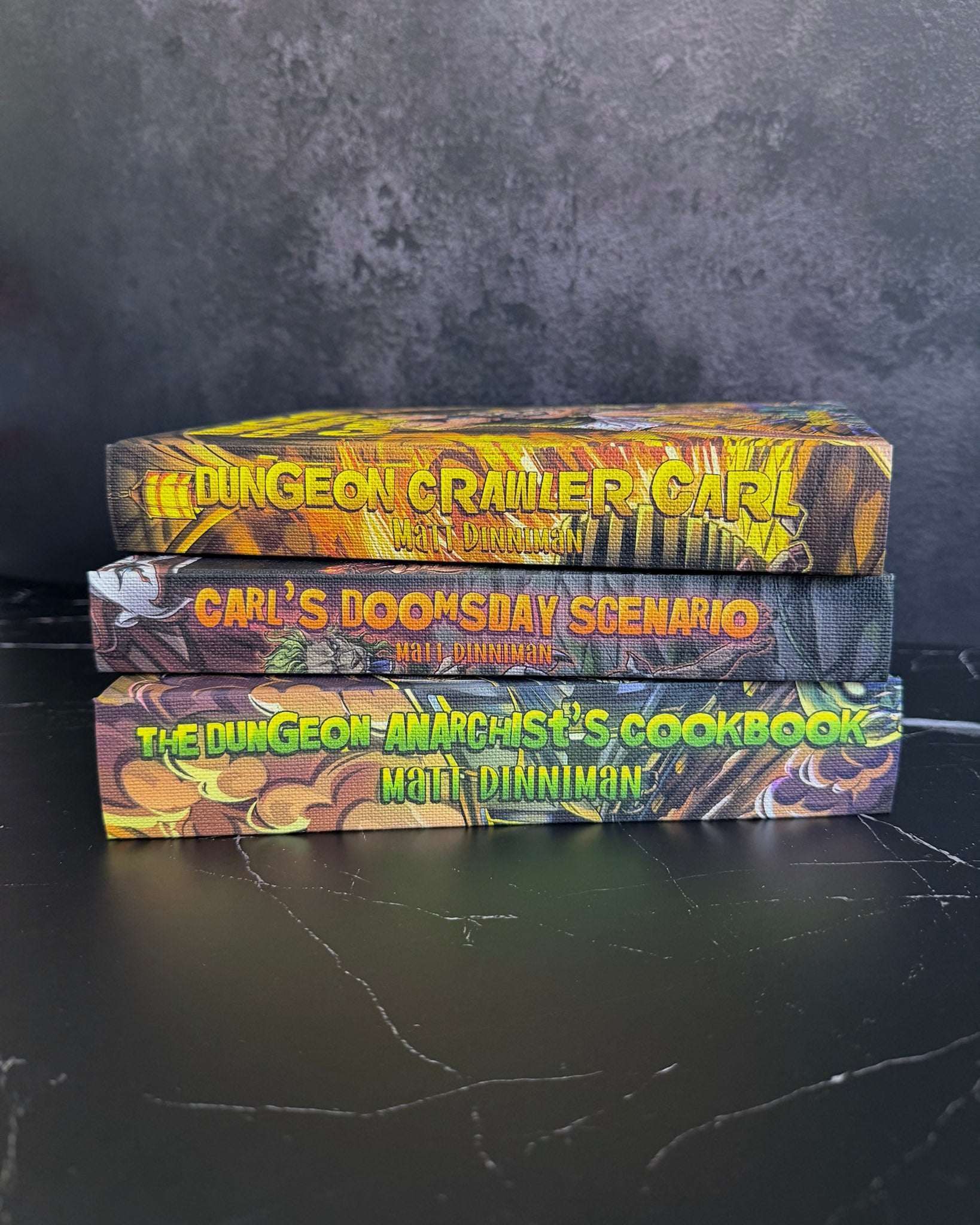 PRE-ORDER: Dungeon Crawler Carl by Matt Dinniman ft art by Duarduart