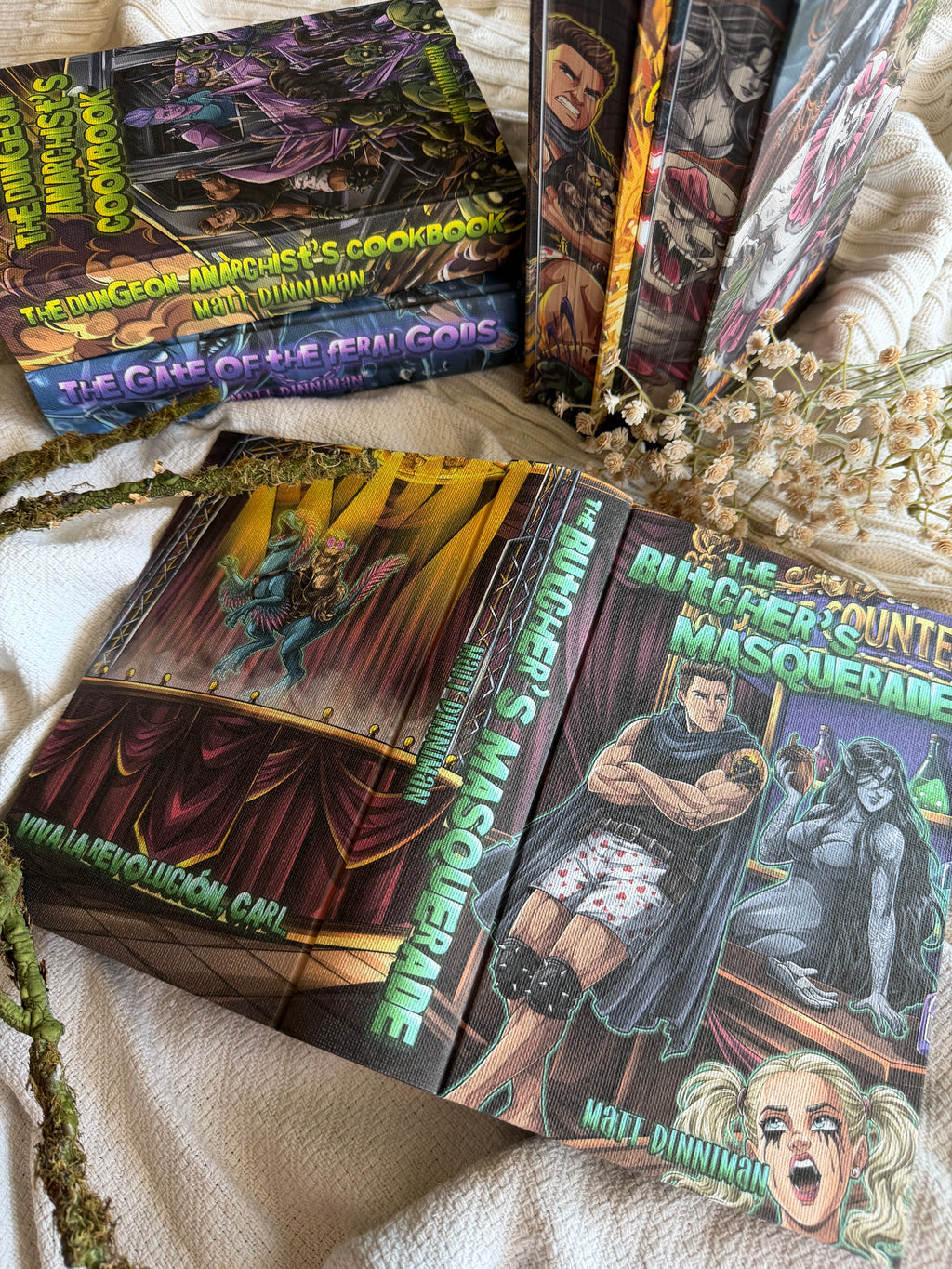 PRE-ORDER: Dungeon Crawler Carl by Matt Dinniman ft art by Duarduart
