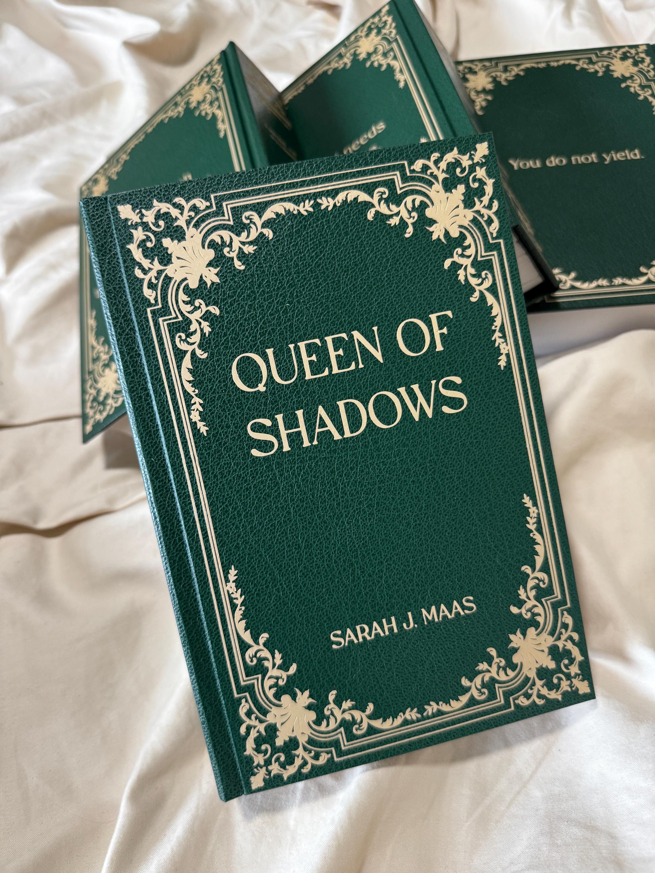 Throne of Glass by Sarah J. Maas