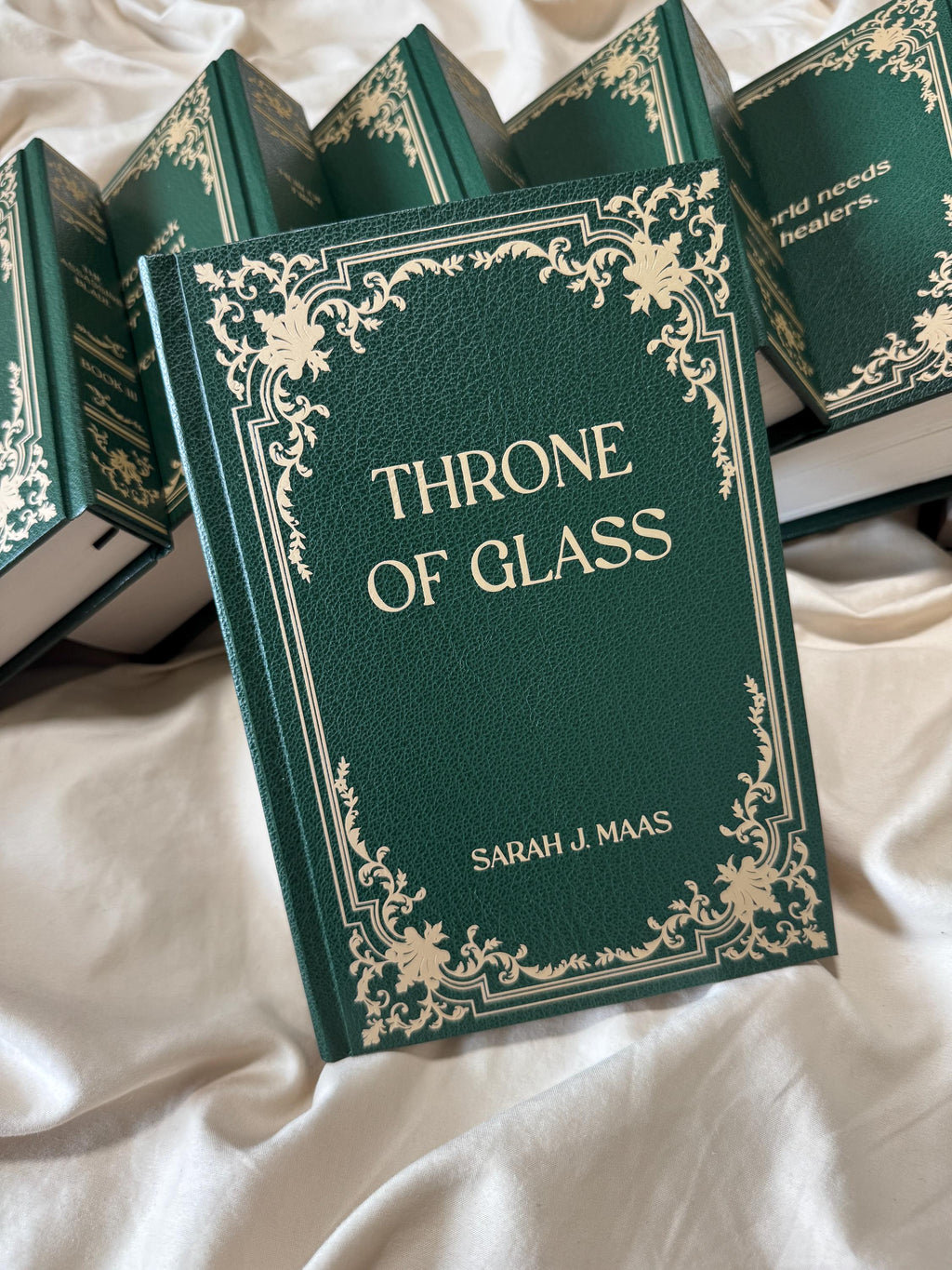 Throne of Glass by Sarah J. Maas