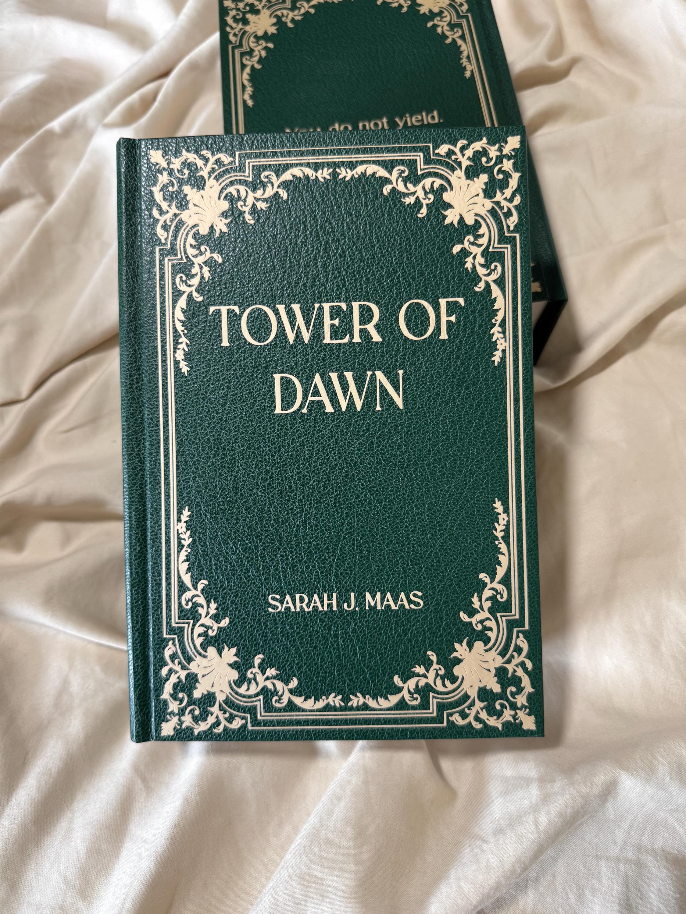 Throne of Glass by Sarah J. Maas